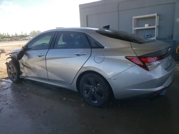 5NPLM4AG0PH118793 2023 HYUNDAI ELANTRA - Image 2