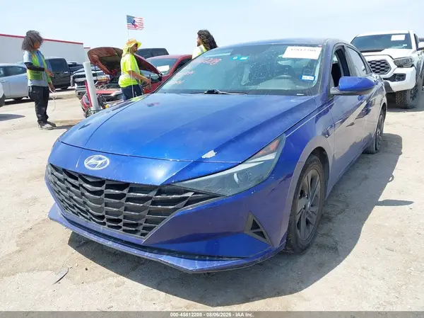 5NPLM4AG1MH000604 2021 HYUNDAI ELANTRA - Image 2