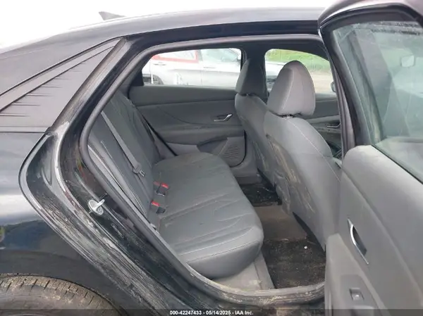 5NPLM4AG1MH001123 2021 HYUNDAI ELANTRA - Image 8