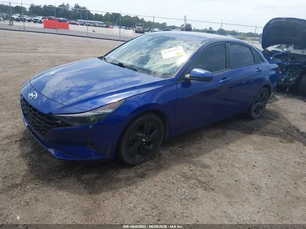 5NPLM4AG1MH001543 2021 HYUNDAI ELANTRA - Image 2