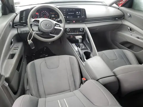 5NPLM4AG1MH006418 2021 HYUNDAI ELANTRA - Image 8