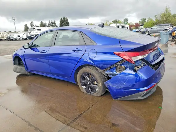 5NPLM4AG1MH018794 2021 HYUNDAI ELANTRA - Image 2