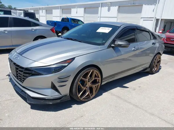 5NPLM4AG1MH019718 2021 HYUNDAI ELANTRA - Image 2