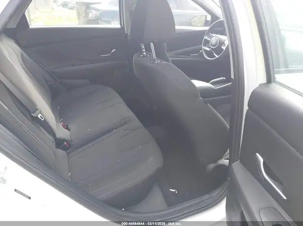 5NPLM4AG1MH019928 2021 HYUNDAI ELANTRA - Image 8