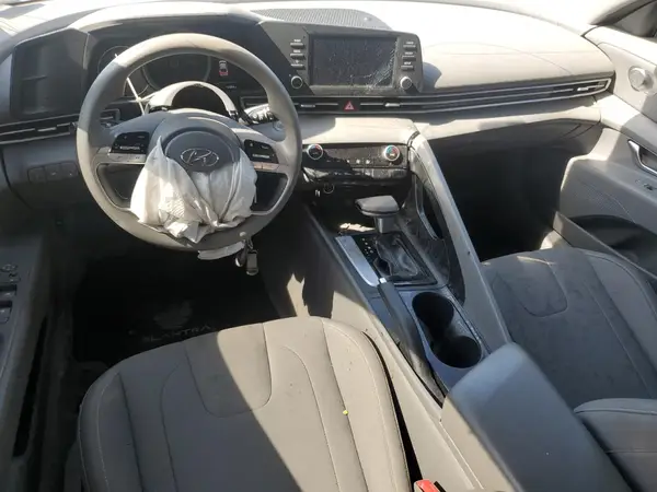 5NPLM4AG1MH021176 2021 HYUNDAI ELANTRA - Image 8