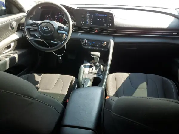 5NPLM4AG1MH024191 2021 HYUNDAI ELANTRA - Image 8