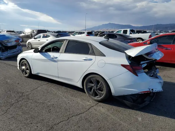 5NPLM4AG1MH029763 2021 HYUNDAI ELANTRA - Image 2