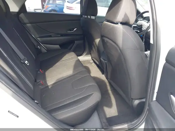 5NPLM4AG1MH036664 2021 HYUNDAI ELANTRA - Image 8