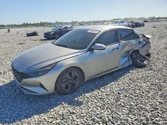 5NPLM4AG1MH037443 2021 HYUNDAI ELANTRA