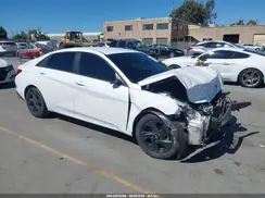 5NPLM4AG1MH043873 2021 HYUNDAI ELANTRA