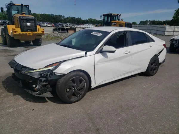 5NPLM4AG1MH046076 2021 HYUNDAI ELANTRA - Image 1