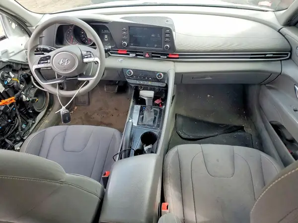 5NPLM4AG1MH047695 2021 HYUNDAI ELANTRA - Image 8
