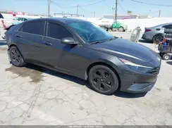 5NPLM4AG1MH051813 2021 HYUNDAI ELANTRA