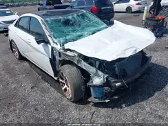 5NPLM4AG1NH055880 2022 HYUNDAI ELANTRA