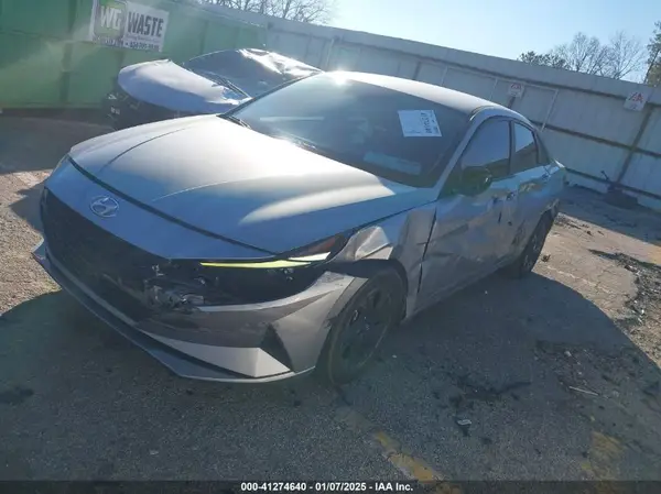 5NPLM4AG1NH059086 2022 HYUNDAI ELANTRA - Image 2