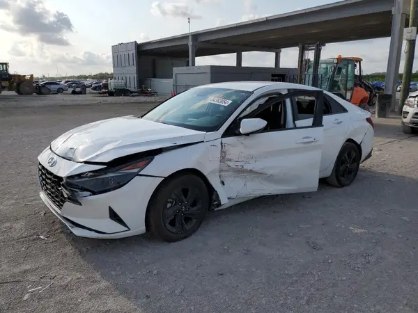 5NPLM4AG1NH059931 2022 HYUNDAI ELANTRA - Image 1