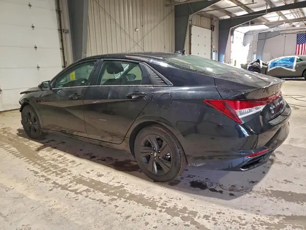 5NPLM4AG1NH063848 2022 HYUNDAI ELANTRA - Image 2