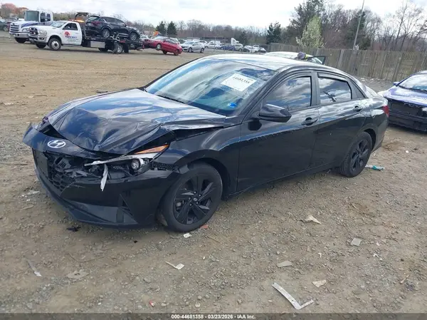 5NPLM4AG1NH066409 2022 HYUNDAI ELANTRA - Image 2