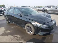 5NPLM4AG1NH067365 2022 HYUNDAI ELANTRA