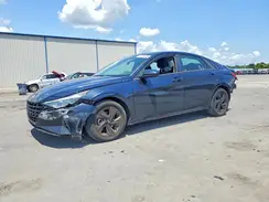 5NPLM4AG1NH070573 2022 HYUNDAI ELANTRA