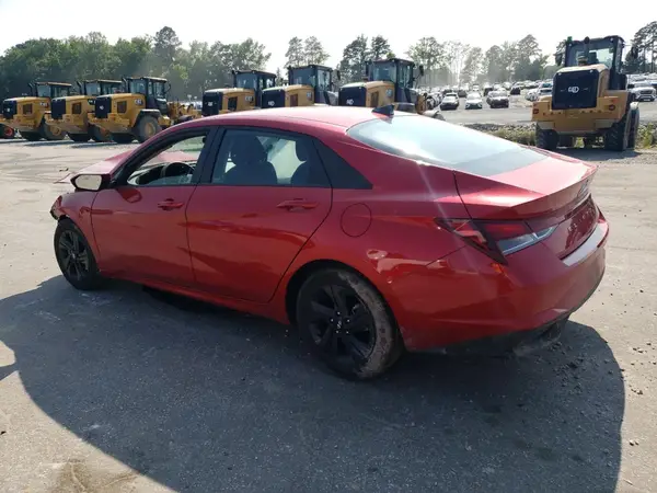 5NPLM4AG1NH071058 2022 HYUNDAI ELANTRA - Image 2