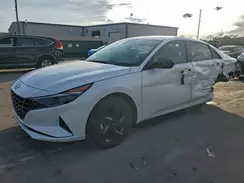 5NPLM4AG1NH072193 2022 HYUNDAI ELANTRA
