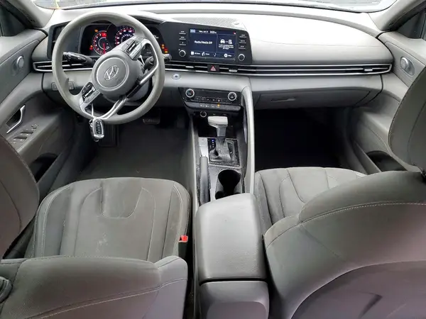5NPLM4AG1NH073750 2022 HYUNDAI ELANTRA - Image 8