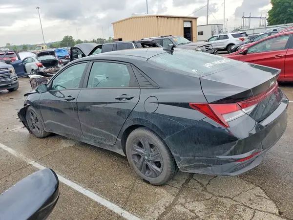 5NPLM4AG1NH075109 2022 HYUNDAI ELANTRA - Image 2