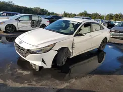 5NPLM4AG1NH077863 2022 HYUNDAI ELANTRA