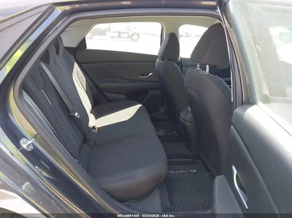 5NPLM4AG1NH079273 2022 HYUNDAI ELANTRA - Image 8