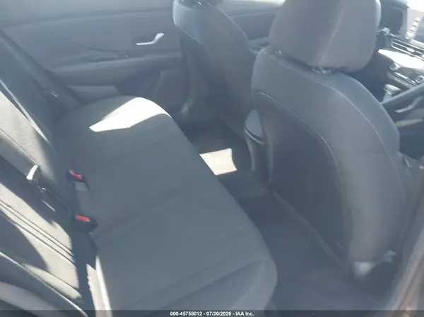 5NPLM4AG1NH081346 2022 HYUNDAI ELANTRA - Image 8