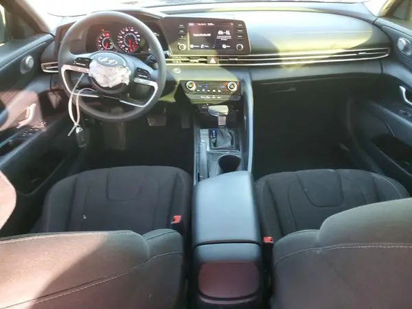 5NPLM4AG1NH085610 2022 HYUNDAI ELANTRA - Image 8