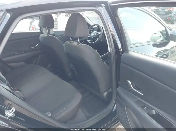 5NPLM4AG1PH088798 2023 HYUNDAI ELANTRA - Image 8