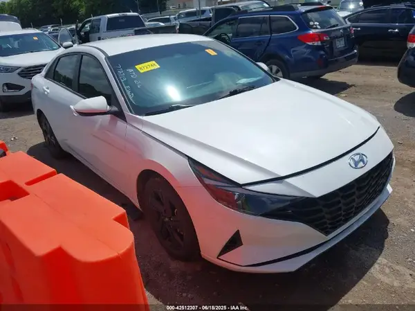 5NPLM4AG1PH092737 2023 HYUNDAI ELANTRA - Image 1