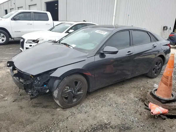 5NPLM4AG1PH095766 2023 HYUNDAI ELANTRA - Image 1
