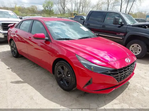 5NPLM4AG1PH098568 2023 HYUNDAI ELANTRA - Image 1