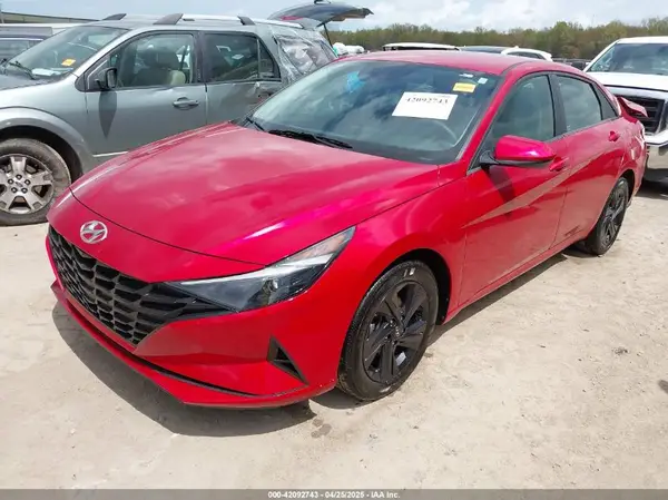 5NPLM4AG1PH098568 2023 HYUNDAI ELANTRA - Image 2