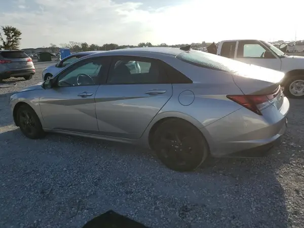 5NPLM4AG1PH100559 2023 HYUNDAI ELANTRA - Image 2