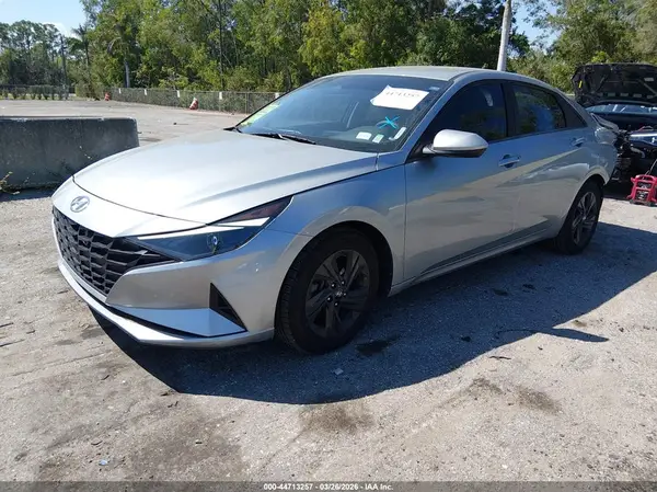 5NPLM4AG1PH103025 2023 HYUNDAI ELANTRA - Image 2