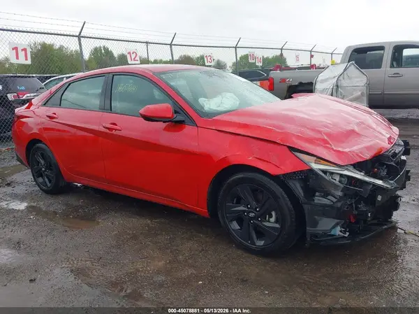 5NPLM4AG1PH103641 2023 HYUNDAI ELANTRA - Image 1