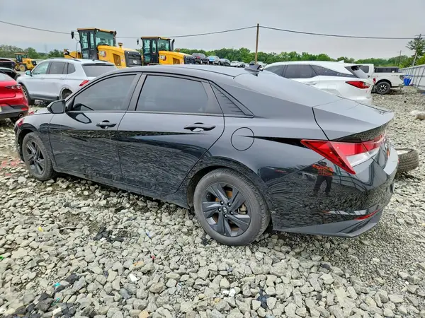 5NPLM4AG1PH113747 2023 HYUNDAI ELANTRA - Image 2