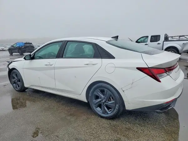 5NPLM4AG1PH116423 2023 HYUNDAI ELANTRA - Image 2
