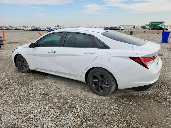 5NPLM4AG1PH117765 2023 HYUNDAI ELANTRA - Image 2