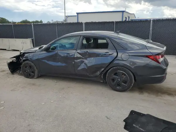 5NPLM4AG1PH118754 2023 HYUNDAI ELANTRA - Image 2