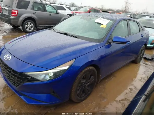 5NPLM4AG1PH118818 2023 HYUNDAI ELANTRA - Image 2