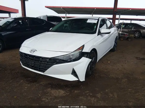 5NPLM4AG2MH002457 2021 HYUNDAI ELANTRA - Image 2