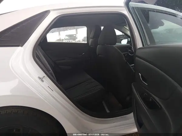 5NPLM4AG2MH002457 2021 HYUNDAI ELANTRA - Image 8