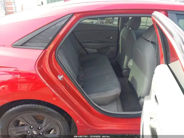 5NPLM4AG2MH008517 2021 HYUNDAI ELANTRA - Image 8