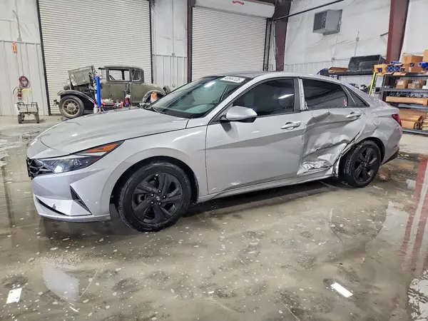 5NPLM4AG2MH009294 2021 HYUNDAI ELANTRA - Image 1
