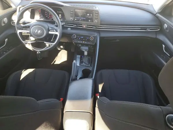 5NPLM4AG2MH009716 2021 HYUNDAI ELANTRA - Image 8